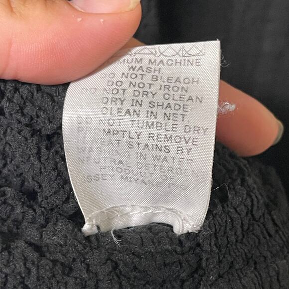 ME ISSEY MIYAKE  Homme Black Full Zip popcorn hoodie One Size - Picture 6 of 6